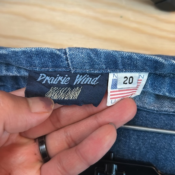 Vintage Prairie Wind Denim Skirt – Size 20 | Classic Wrap Detail - Picture 4 of 5